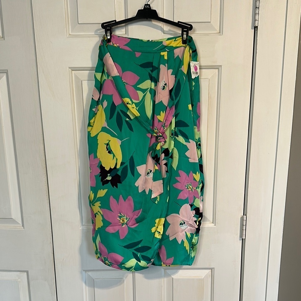 NWT Kelly Renee Green floral skirt size medium